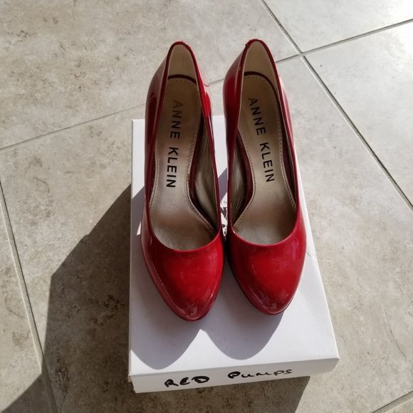 Anne Klein Red Patent Round Toe Pumps Size 7M